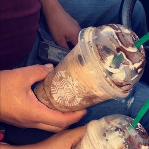 Meet your Posher, Bella